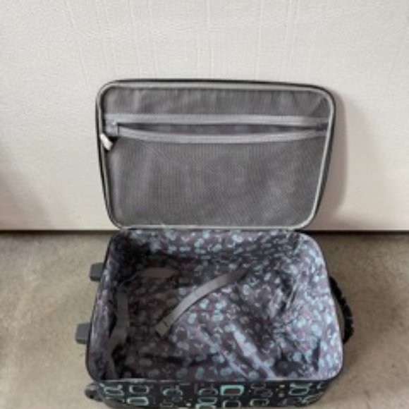 Retro Carry On Bag - Picture 3 of 3